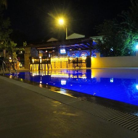 Native Hotel Ovacık Exteriér fotografie